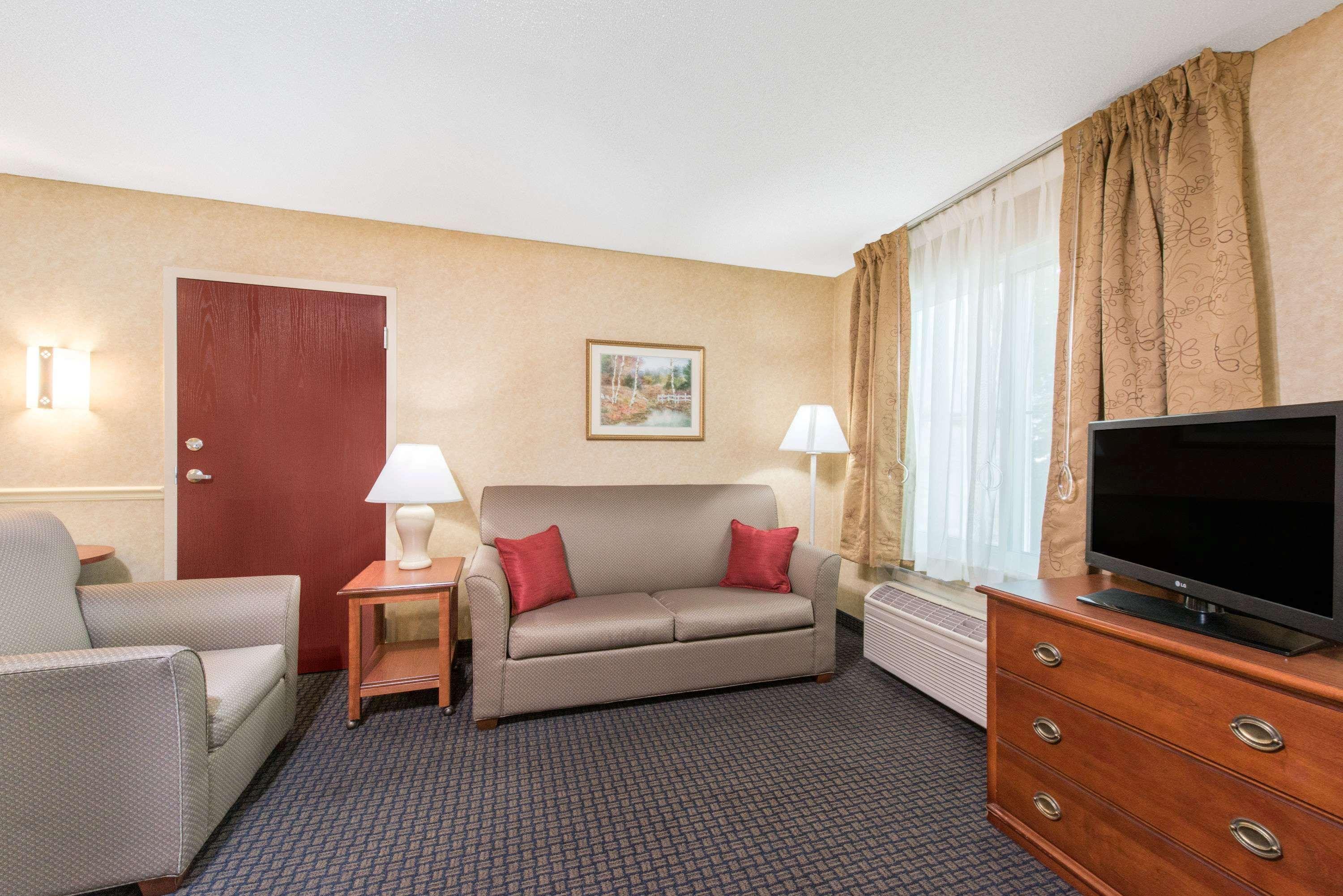 Lancaster Suites Esterno foto