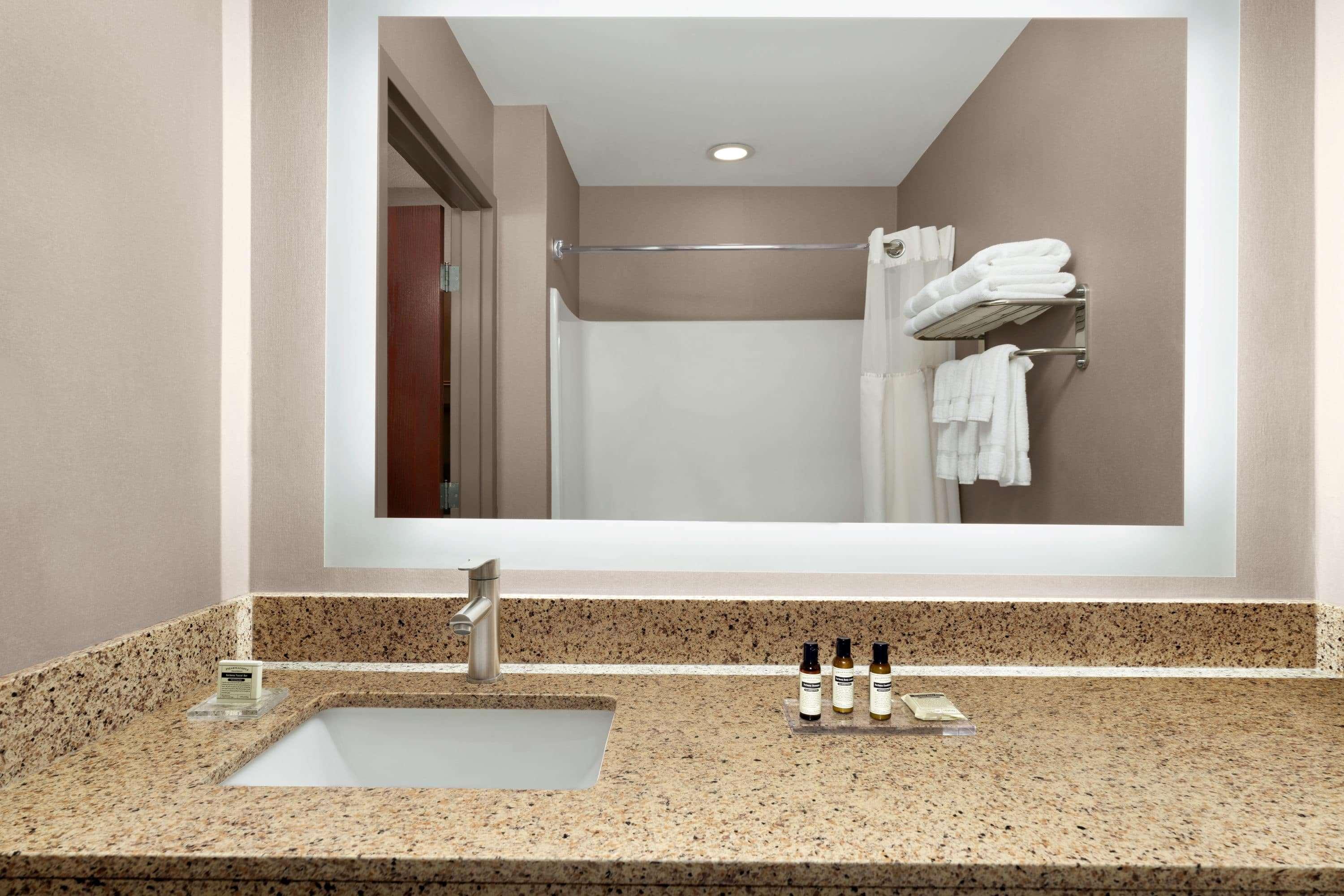 Lancaster Suites Esterno foto